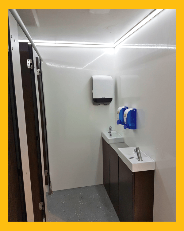 8 bay toilet trailer